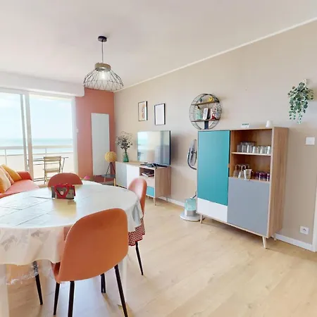 Panoramic View Face *