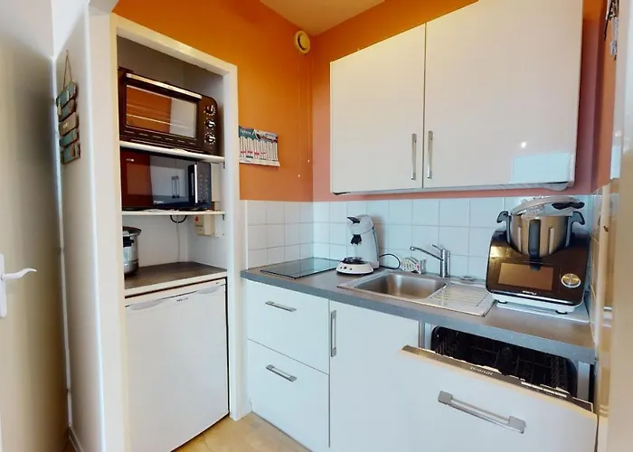 Panoramic View Face Daire