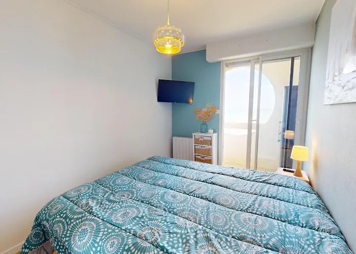 Daire Panoramic View Face