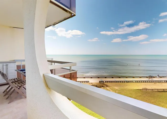 Daire Panoramic View Face *