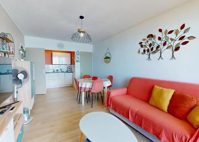 Panoramic View Face Daire