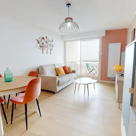 Panoramic View Face Apartment *