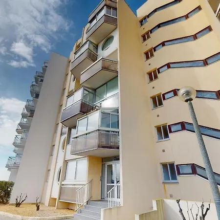 Panoramic View Face Apartment